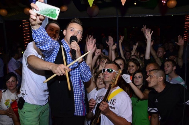 Mr Sebii w Clubie Ibiza Zalesie [20.08.2016] - zdjęcie #41 - eOstroleka.pl