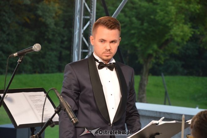 Ostrołęckie Operalia: koncert Nasza Niepodległa [27.08.2016] - zdjęcie #1 - eOstroleka.pl