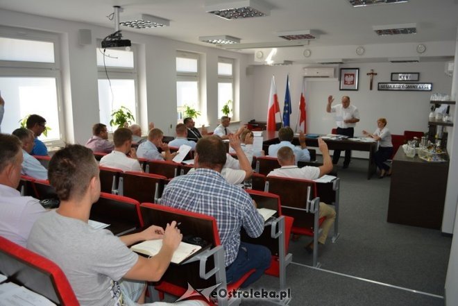 XXVI sesja Rady Gminy Łyse [26.08.2016] - zdjęcie #4 - eOstroleka.pl