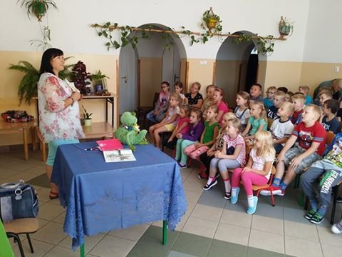 Spotkania z Małgorzatą Urszulą Laską w Myszyńcu i Wykrocie [08.09.2016] - zdjęcie #1 - eOstroleka.pl