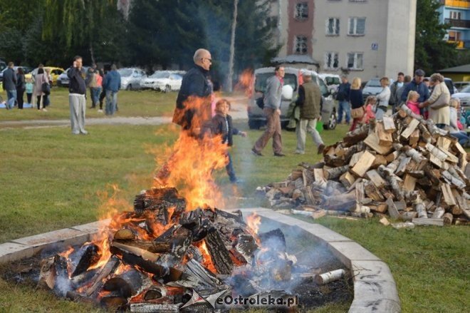 Pieczenie ziemniaka z Radą Osiedla Centrum [24.09.2016] - zdjęcie #24 - eOstroleka.pl