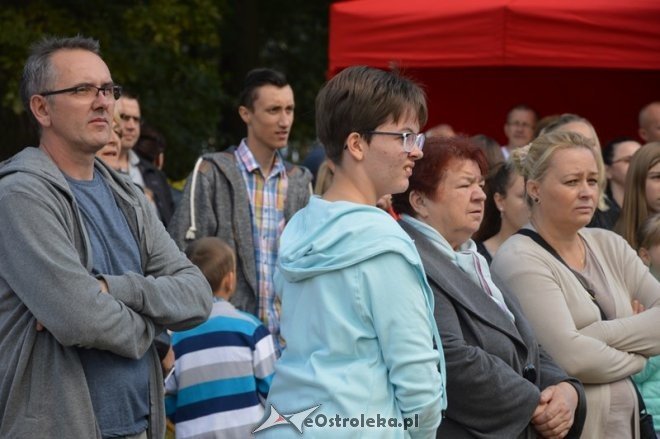 Piknik rodzinny przy parafii Zbawiciela Świata [25.09.2016] - zdjęcie #27 - eOstroleka.pl