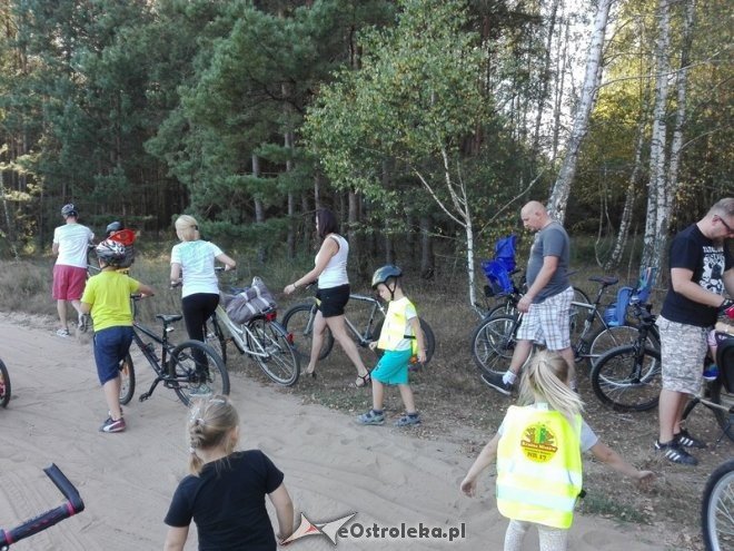 Rodzinny rajd rowerowy przedszkolaków z Krainy Misiów [ZDJĘCIA] - zdjęcie #7 - eOstroleka.pl
