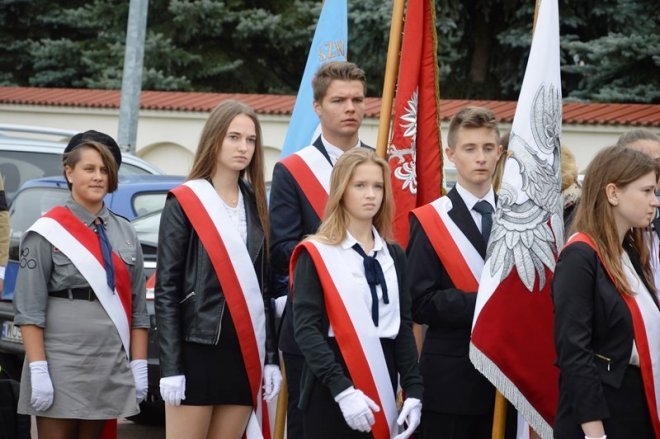 Pogrzeb żołnierzy wyklętych w Ostrołęce [29.09.2016] - zdjęcie #4 - eOstroleka.pl