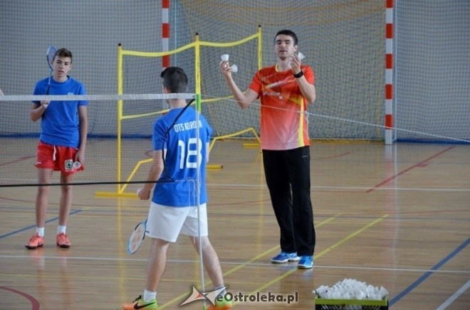 Trening badmintona z Wojciechem Szkudlarczykiem [08.10.2016] - zdjęcie #29 - eOstroleka.pl