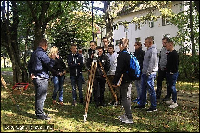 Przyszli geodeci z ZSZ nr 1 z wizytą w olsztyńskim uniwersytecie [11.10.2016] - zdjęcie #13 - eOstroleka.pl
