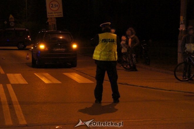 Wypadek na ulicy Goworowskiej. Motocyklista w szpitalu [ZDJĘCIA] - zdjęcie #20 - eOstroleka.pl
