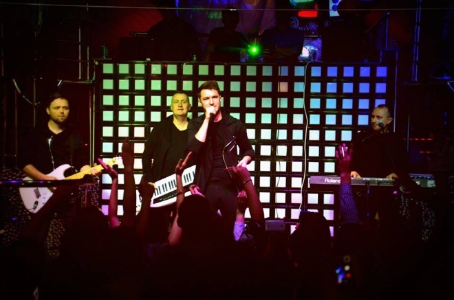 Koncert zespołu Defis w Clubie Ibiza Zalesie [ZDJĘCIA] - zdjęcie #11 - eOstroleka.pl