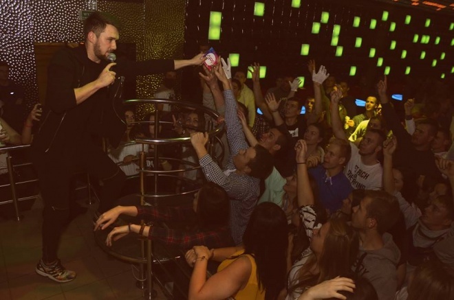 Koncert zespołu Defis w Clubie Ibiza Zalesie [ZDJĘCIA] - zdjęcie #32 - eOstroleka.pl