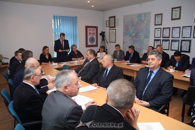 Sesja Rady Powiatu zakończona odbiorem inwestycji drogowej [10.11.2016] - zdjęcie #15 - eOstroleka.pl