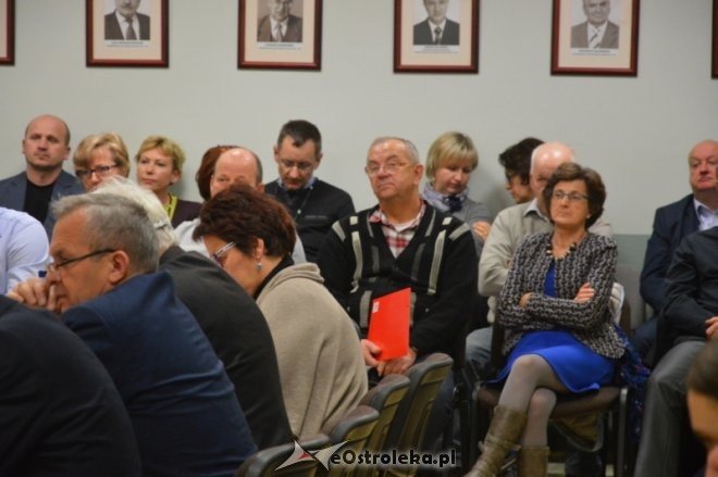 Nadzwyczajna sesja Rady Miasta Ostrołęki [15.11.2016] - zdjęcie #38 - eOstroleka.pl