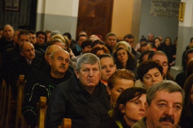 Wieczór skupienia w Ostrołęce [19.11.2016] - zdjęcie #14 - eOstroleka.pl