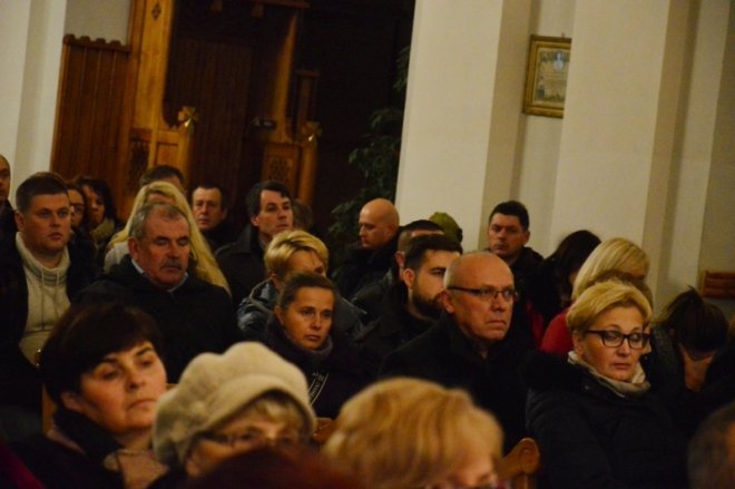 Wieczór skupienia w Ostrołęce [19.11.2016] - zdjęcie #23 - eOstroleka.pl