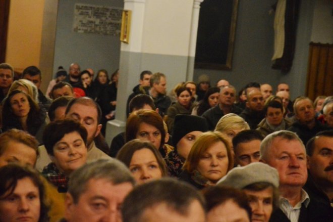Wieczór skupienia w Ostrołęce [19.11.2016] - zdjęcie #25 - eOstroleka.pl