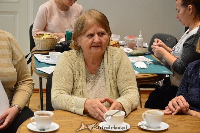 Ostrołęccy seniorzy na nowo odkrywali Sienkiewicza [ZDJĘCIA] - zdjęcie #14 - eOstroleka.pl