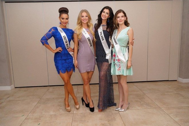 Bigos, pierogi i kurpiowski zespół na zgrupowaniu Miss Supernational 2016 [ZDJĘCIA] - zdjęcie #14 - eOstroleka.pl