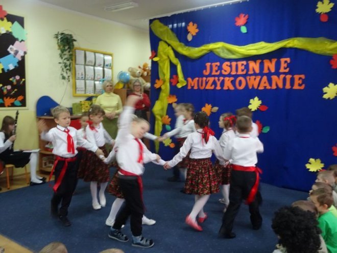 Jesienne muzykowanie w Krainie Misiów [29.11.2016] - zdjęcie #4 - eOstroleka.pl