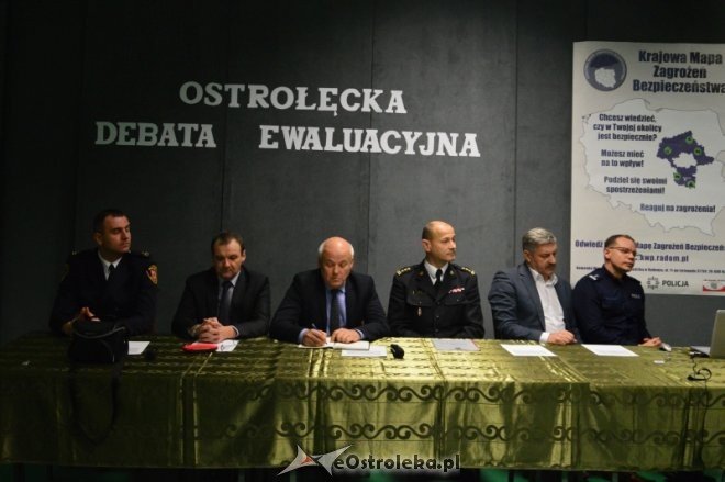 Debata o bezpieczeństwie w Ostrołęce i powiecie ostrołęckim [29.11.2016] - zdjęcie #38 - eOstroleka.pl