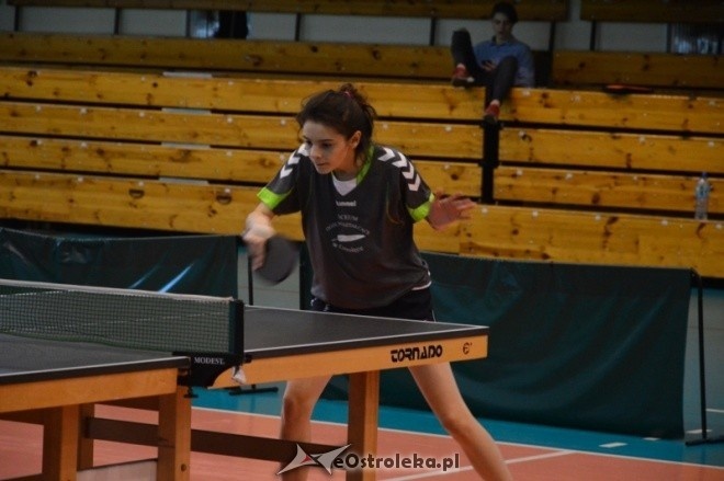 Mistrzostwa Ostrołęki szkół średnich w tenisie stołowym kobiet [01.12.2016] - zdjęcie #29 - eOstroleka.pl