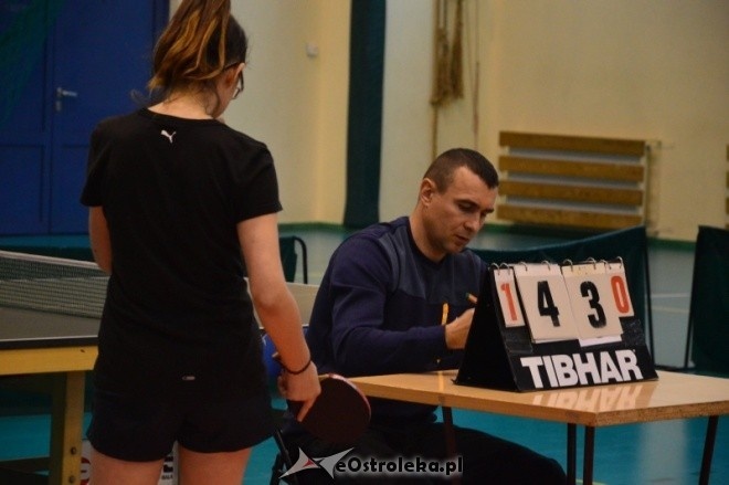 Mistrzostwa Ostrołęki szkół średnich w tenisie stołowym kobiet [01.12.2016] - zdjęcie #36 - eOstroleka.pl