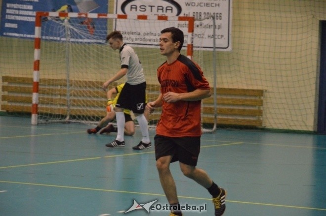 Nocna Liga Futsalu - 2. kolejka [02.12.2016] - zdjęcie #8 - eOstroleka.pl