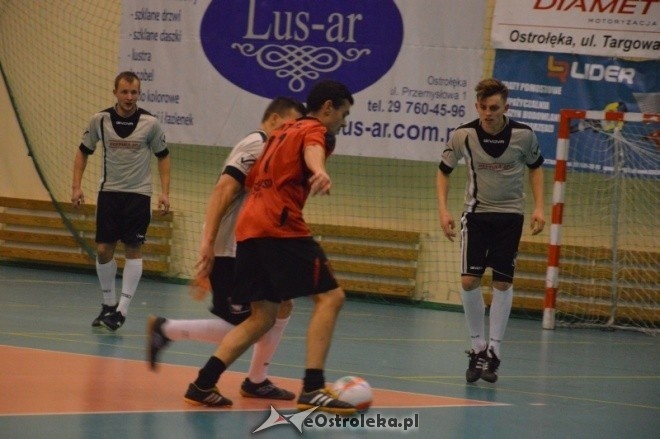 Nocna Liga Futsalu - 2. kolejka [02.12.2016] - zdjęcie #21 - eOstroleka.pl