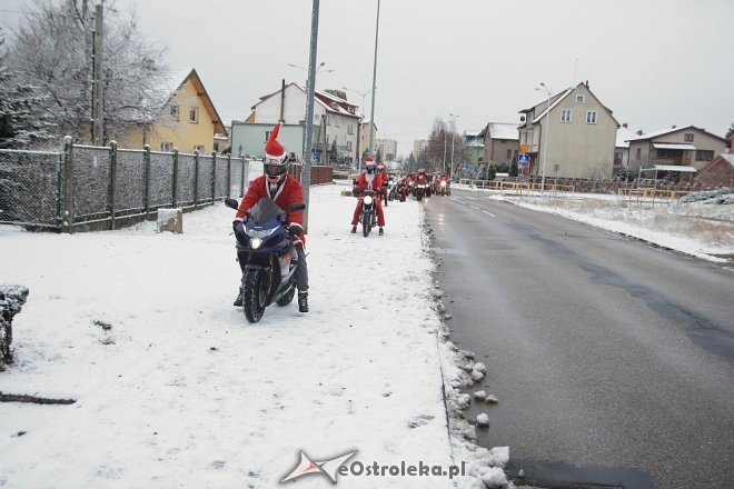 Motomikołaje z wizytą w ostrołęckim domu dziecka [ZDJĘCIA] - zdjęcie #2 - eOstroleka.pl