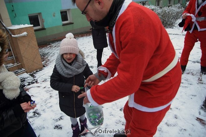 Motomikołaje z wizytą w ostrołęckim domu dziecka [ZDJĘCIA] - zdjęcie #32 - eOstroleka.pl