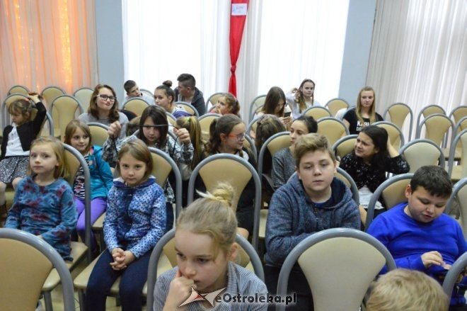 Choinka Towarzystwa Przyjaciół Dzieci [08.12.2016] - zdjęcie #9 - eOstroleka.pl