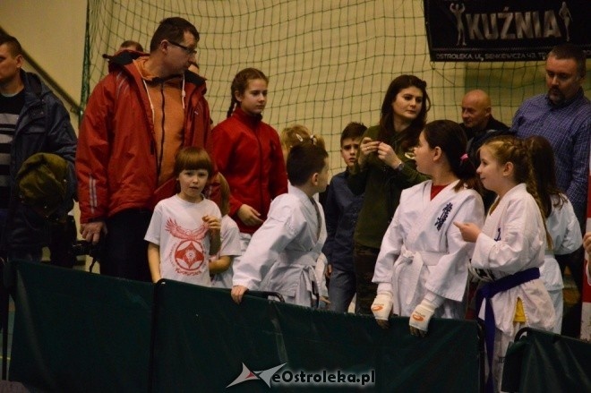 Turniej na 30-lecie Ostrołęckiego Klubu Karate Kyokoushin [18.12.2016] - zdjęcie #10 - eOstroleka.pl