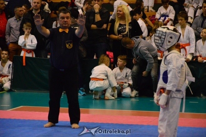 Turniej na 30-lecie Ostrołęckiego Klubu Karate Kyokoushin [18.12.2016] - zdjęcie #37 - eOstroleka.pl