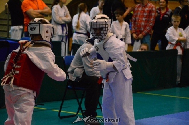 Turniej na 30-lecie Ostrołęckiego Klubu Karate Kyokoushin [18.12.2016] - zdjęcie #48 - eOstroleka.pl