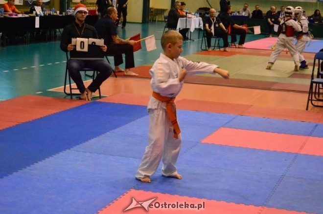 Turniej na 30-lecie Ostrołęckiego Klubu Karate Kyokoushin [18.12.2016] - zdjęcie #78 - eOstroleka.pl