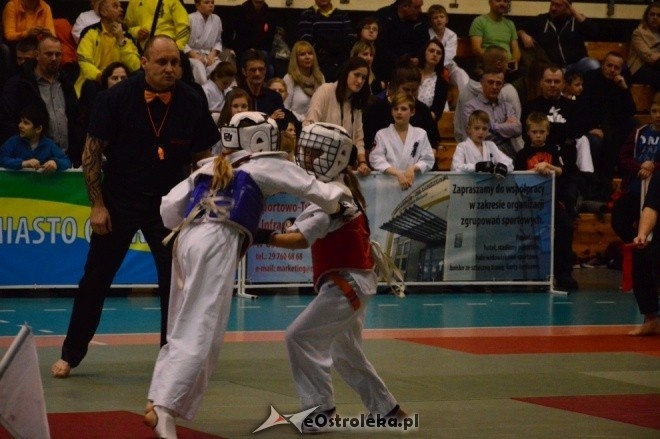 Turniej na 30-lecie Ostrołęckiego Klubu Karate Kyokoushin [18.12.2016] - zdjęcie #100 - eOstroleka.pl