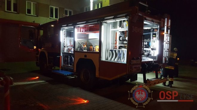 Strażacy ochotnicy z Łysych cieszą się już z nowego wozu bojowego [WIDEO, ZDJĘCIA] - zdjęcie #21 - eOstroleka.pl
