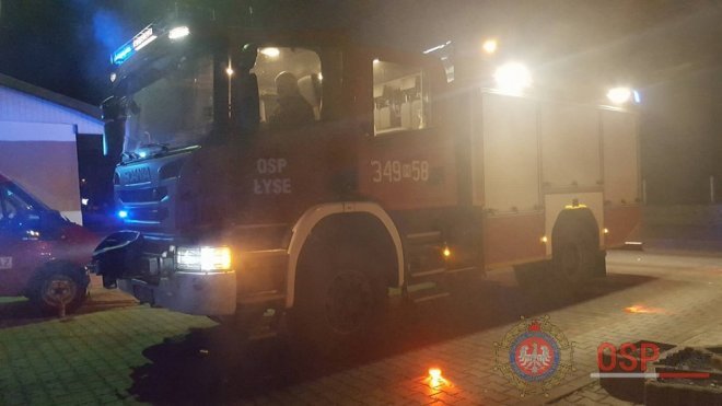 Strażacy ochotnicy z Łysych cieszą się już z nowego wozu bojowego [WIDEO, ZDJĘCIA] - zdjęcie #27 - eOstroleka.pl