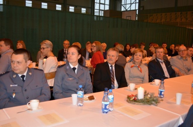 Wigilijne spotkanie samorządowców z przedsiębiorcami z gminy Łyse [ZDJĘCIA] - zdjęcie #35 - eOstroleka.pl