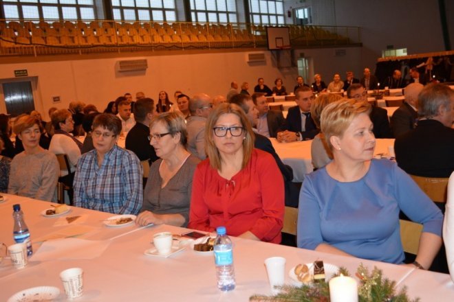 Wigilijne spotkanie samorządowców z przedsiębiorcami z gminy Łyse [ZDJĘCIA] - zdjęcie #47 - eOstroleka.pl