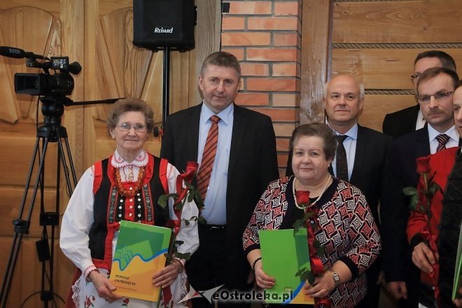Za nami XXVII sesja Rady Powiatu w Ostrołęce [WIDEO, ZDJĘCIA] - zdjęcie #14 - eOstroleka.pl