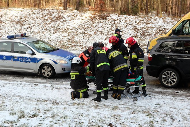 Wypadek na DK 61 Ostrołęka - Łomża [28.12.2016] - zdjęcie #3 - eOstroleka.pl