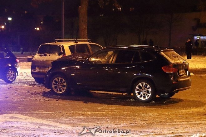 Wypadek na skrzyżowaniu ulic Hallera i Piłsudskiego [ZDJĘCIA] - zdjęcie #6 - eOstroleka.pl