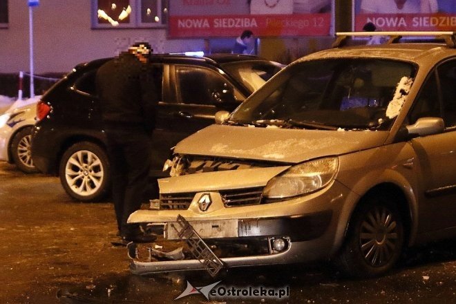 Wypadek na skrzyżowaniu ulic Hallera i Piłsudskiego [ZDJĘCIA] - zdjęcie #29 - eOstroleka.pl