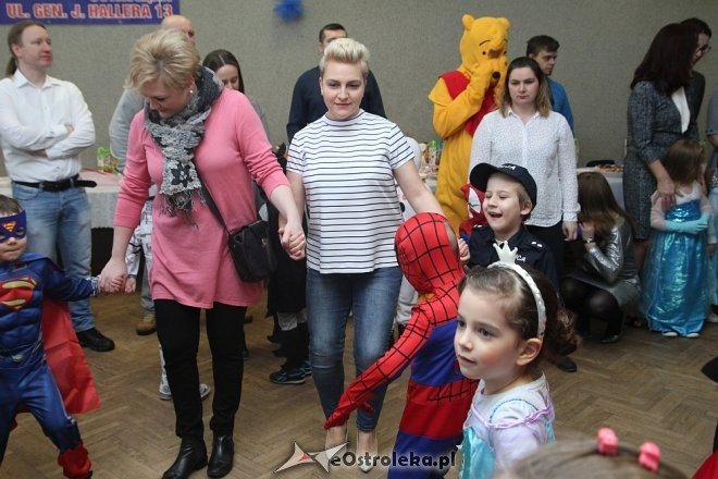 Bal karnawałowy w przedszkolaków z Krainy Misiów [11.02.2017] - zdjęcie #36 - eOstroleka.pl