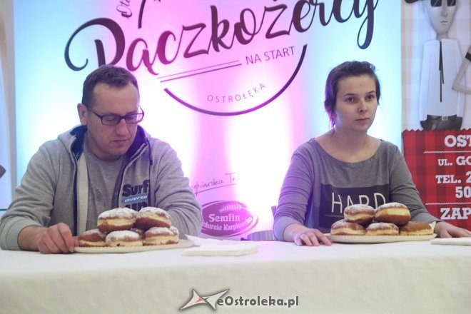 27-letni Dawid Kuriata mistrzem w jedzeniu pączków [ZDJĘCIA] - zdjęcie #30 - eOstroleka.pl