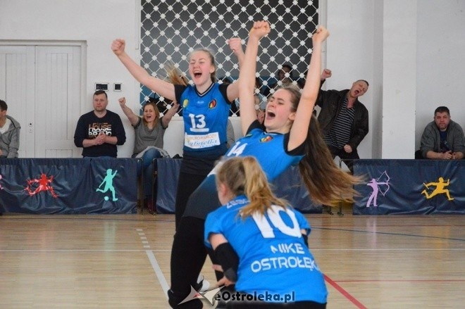 Turniej 1/2 finału Mistrzostw Mazowsza młodziczek - Ostrołęka [4-5.03.2017] - zdjęcie #2 - eOstroleka.pl