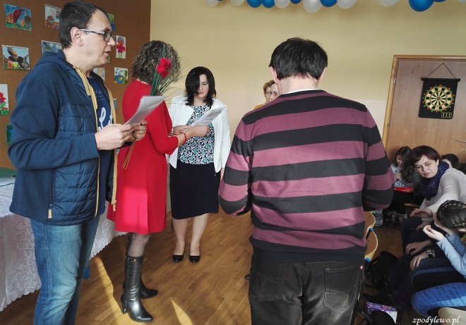 Rozstrzygnięcie konkursu „Baśnie to nie tylko radość czytania” [ZDJĘCIA] - zdjęcie #7 - eOstroleka.pl