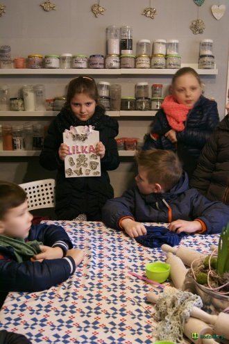 „Baśniowa” wycieczka dzieci z kadzidlańskiej podstawówki [ZDJĘCIA] - zdjęcie #17 - eOstroleka.pl
