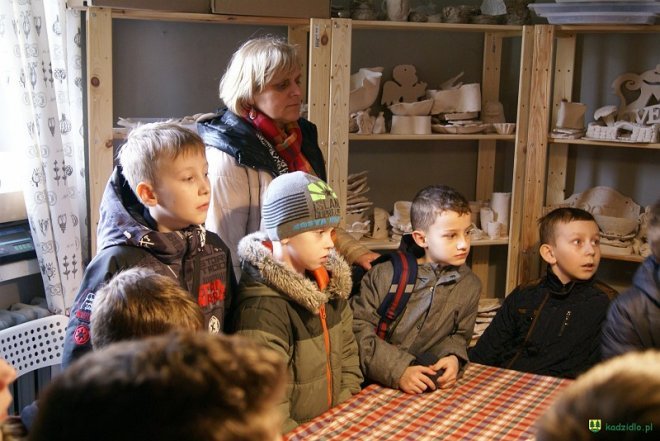 „Baśniowa” wycieczka dzieci z kadzidlańskiej podstawówki [ZDJĘCIA] - zdjęcie #24 - eOstroleka.pl