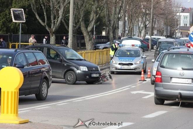 Ostrołęka: Potrącenie rowerzystki przy ulicy Gorbatowa [ZDJĘCIA] - zdjęcie #1 - eOstroleka.pl