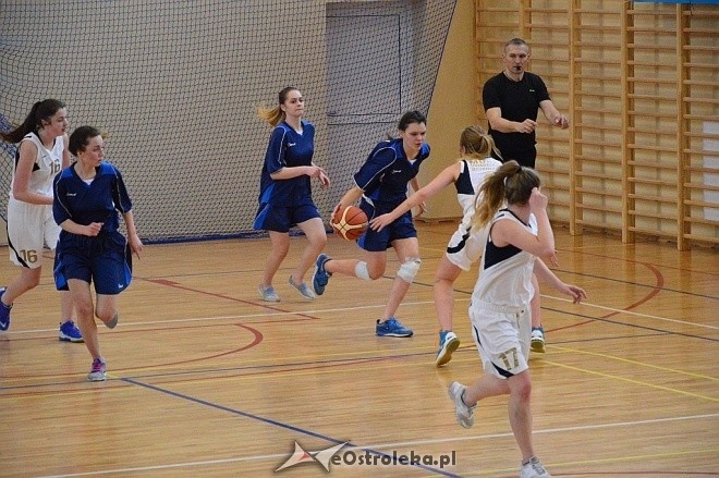 Mistrzostwa Ostrołęki szkół średnich w koszykówce kobiet [17.03.2017] - zdjęcie #11 - eOstroleka.pl